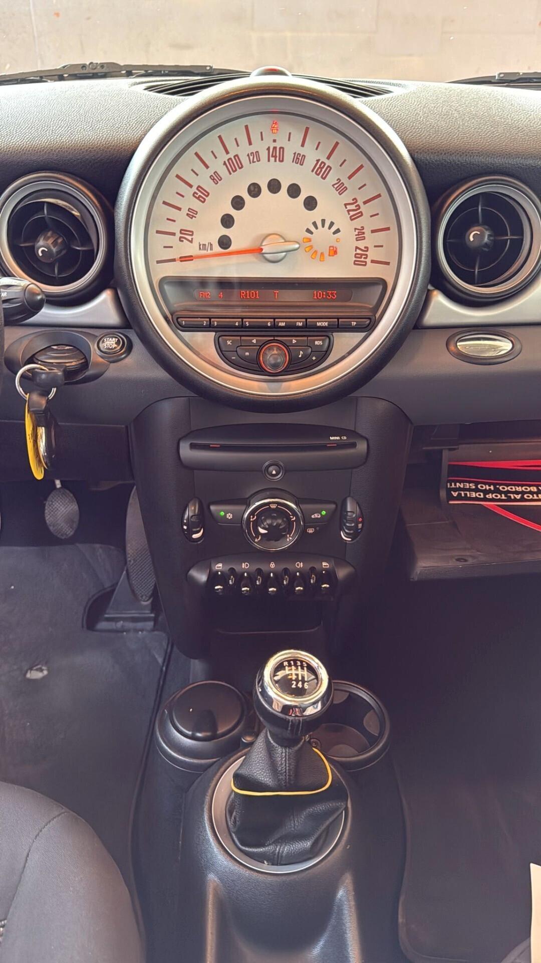 Mini 1.6 16V One (55kW)