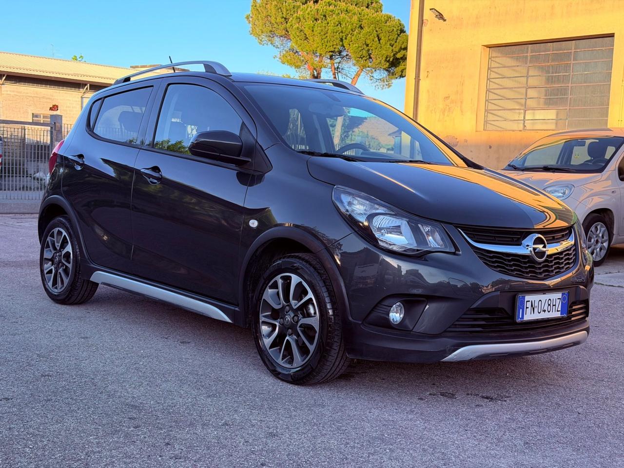 Opel Karl Rocks 1.0 75 CV