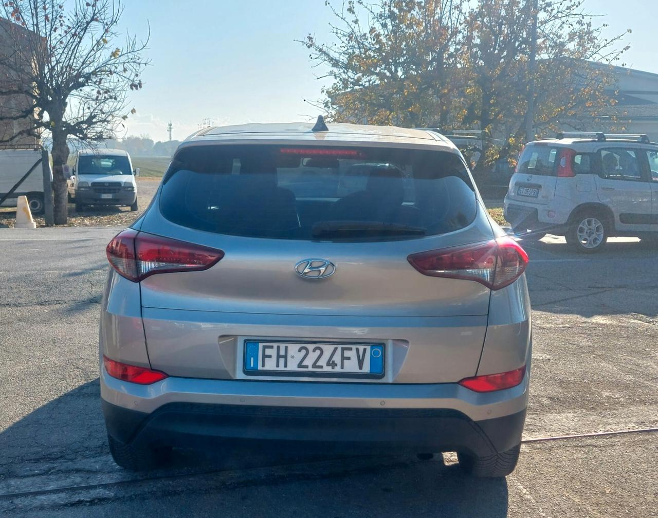 HYUNDAI TUCSON 1.6 132 CV BENZINA - MANUALE