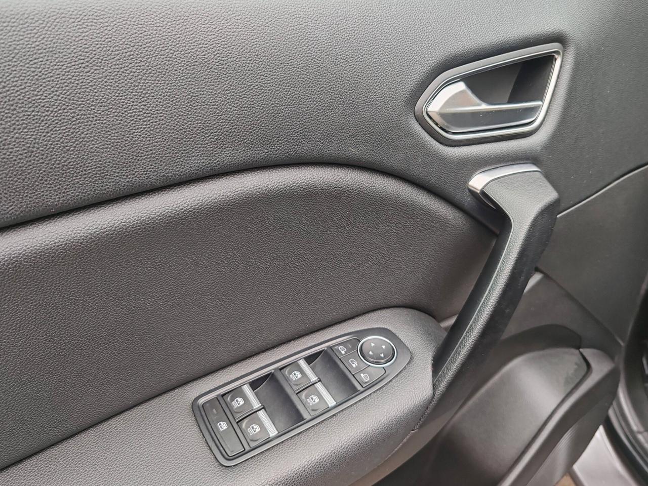 Renault Captur TCe 100 CV Intens