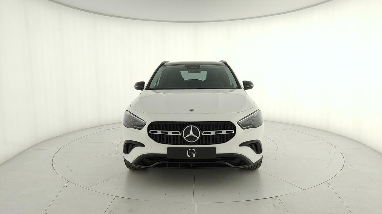 Mercedes-Benz GLA 200 d automatic