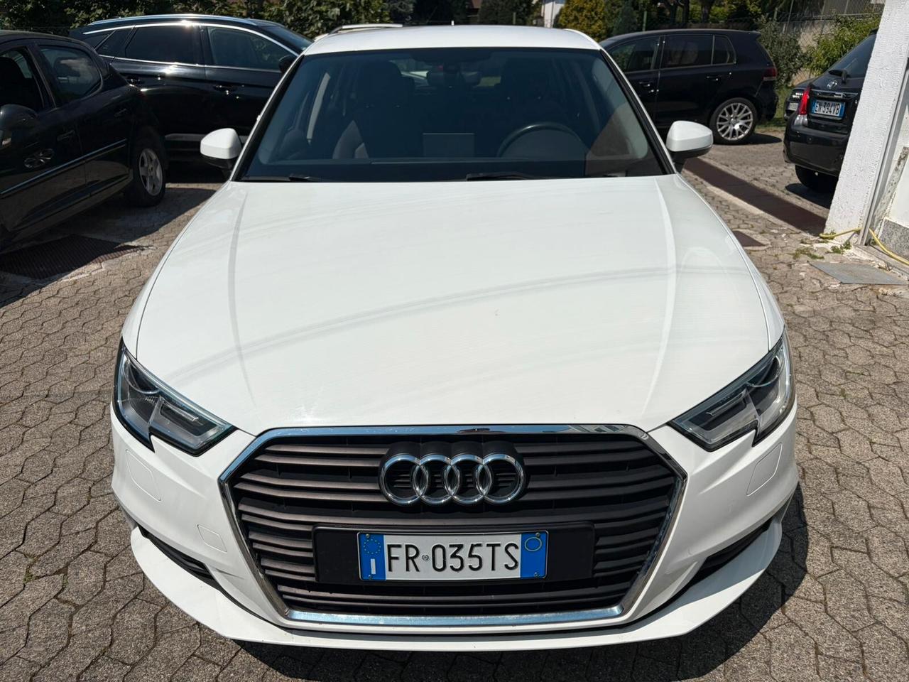 Audi A3 1.6 TDI 116 CV S tronic Design*EURO6