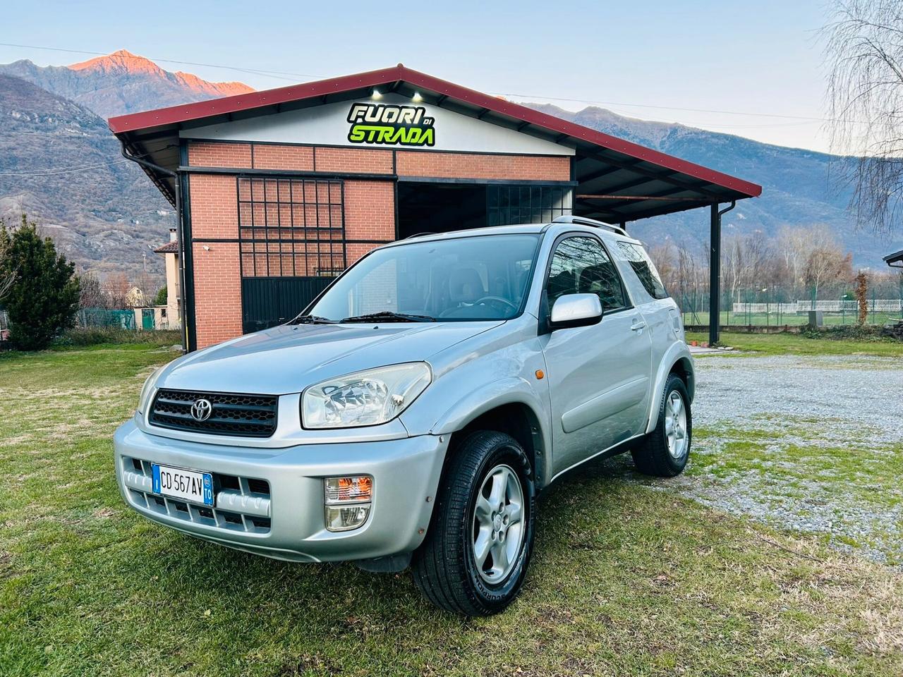 Toyota RAV 4 2.0 3 porte Sol