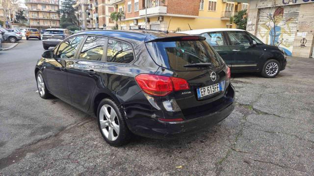 OPEL Astra 1.3 CDTI 95CV Sports Tourer Cosmo