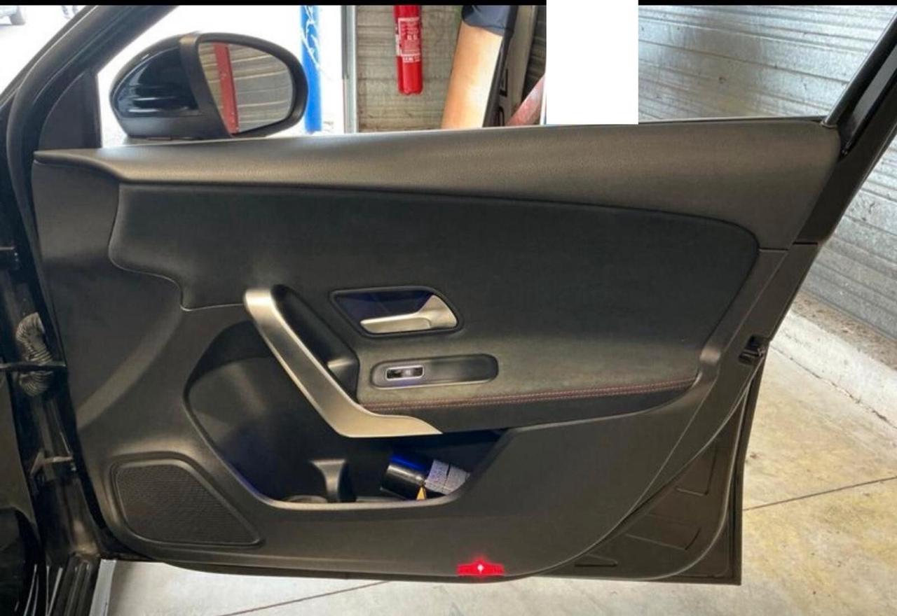 Mercedes-benz A 200 d Automatic Premium AMG