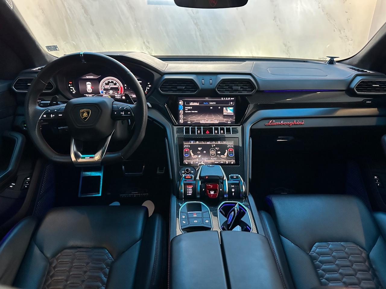 Lamborghini Urus 4.0 Graphite Capsule