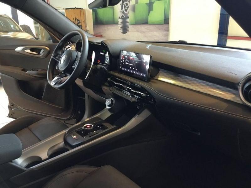 Alfa Romeo Tonale 1.5 Hybrid 175cv TCT7 Veloce MY26 + PACK TECHNO