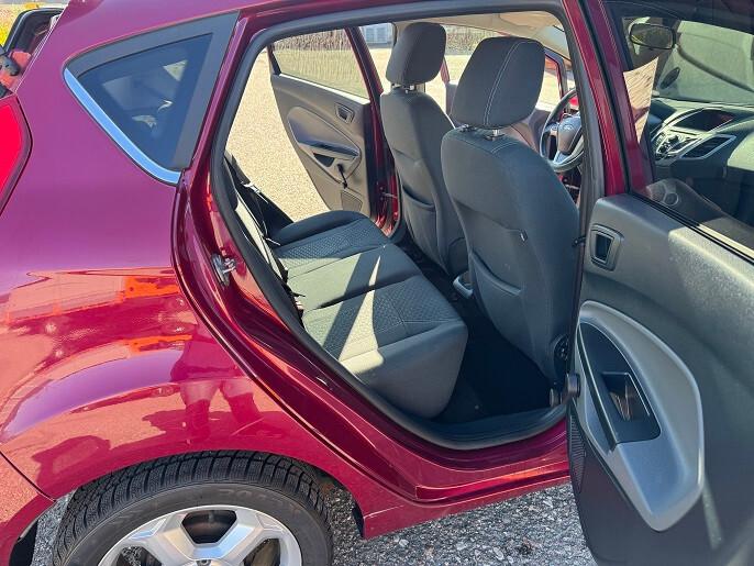 Ford Fiesta Fiesta+ 1.6 TDCi 95CV 5 porte