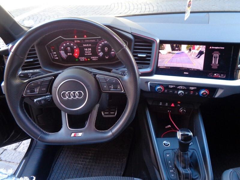 Audi A1 allstreet 30 TFSI S tronic S-Line Interno