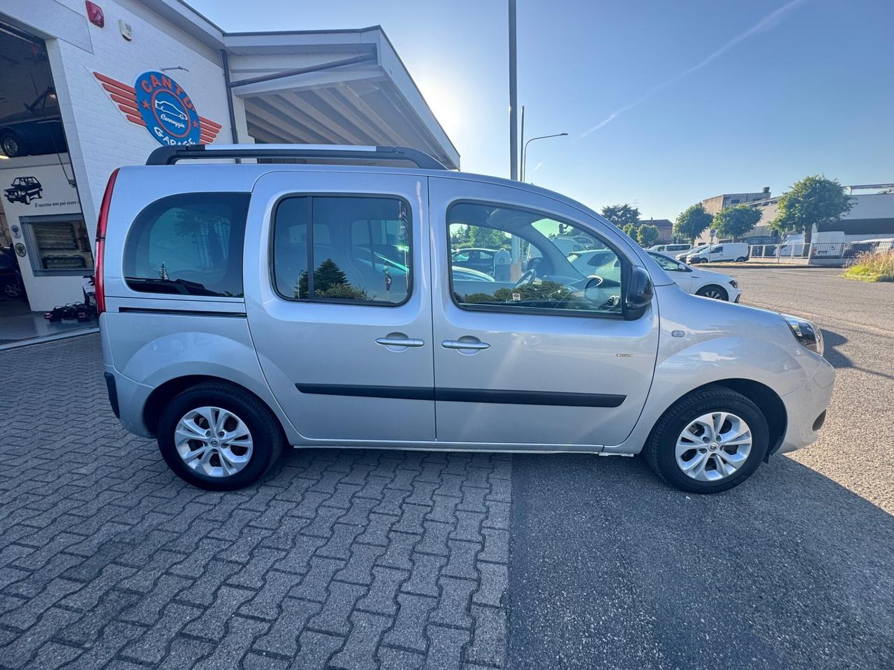 Renault Kangoo 1.5 dCi 90CV 5 porte Stop & Start Limited Multispazio