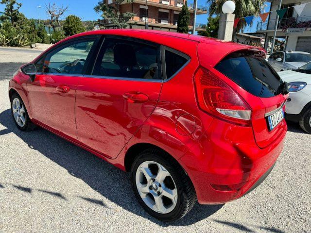 FORD Fiesta 1.4 5 porte Bz.- GPL Titanium