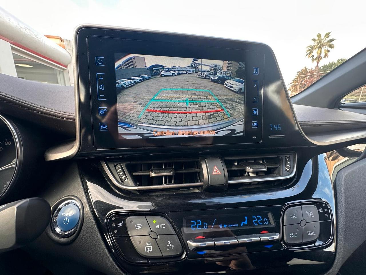 Toyota C-HR 1.8 Hybrid E-CVT Lounge