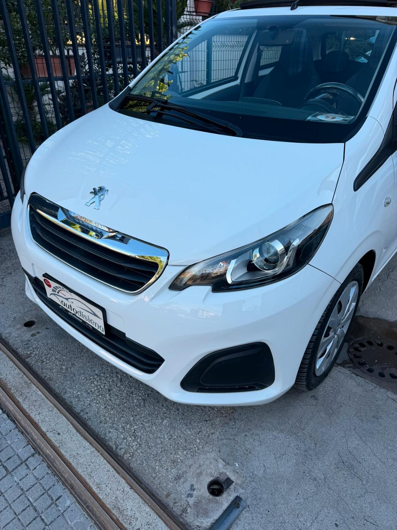Peugeot 108 VTi 72 5 porte Allure