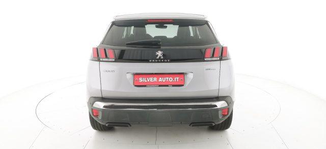 PEUGEOT 3008 Hybrid 225 e-EAT8 Allure
