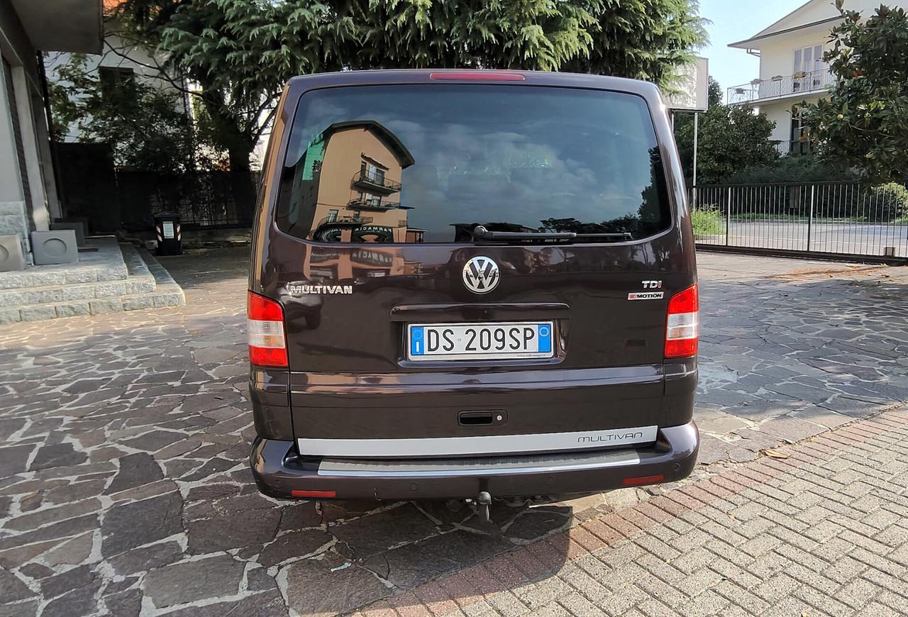 Volkswagen Multivan T5 2.5 TDI 4motion Gancio
