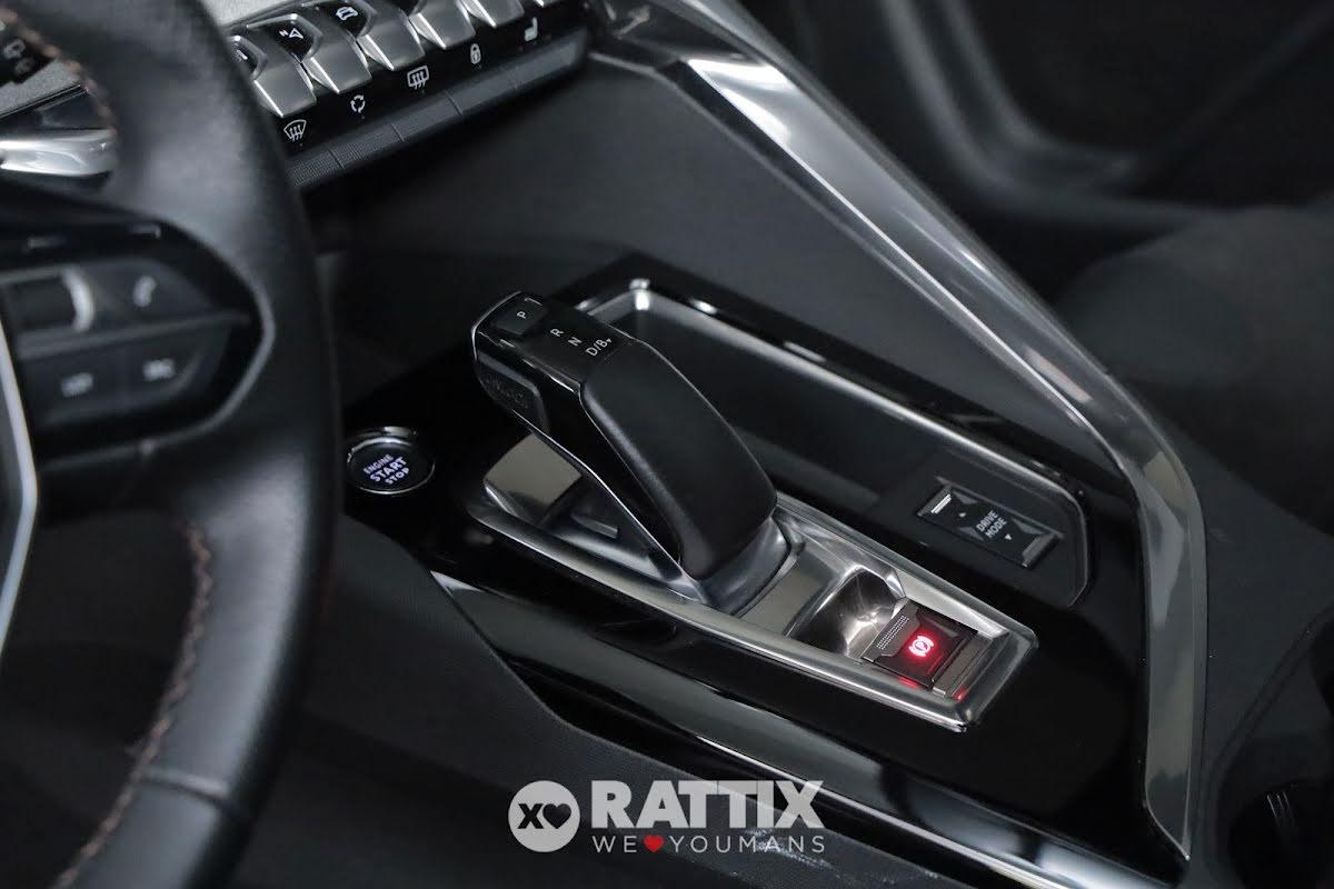 Peugeot 3008 1.6 Hybrid PHEV 225CV GT Pack e-EAT8