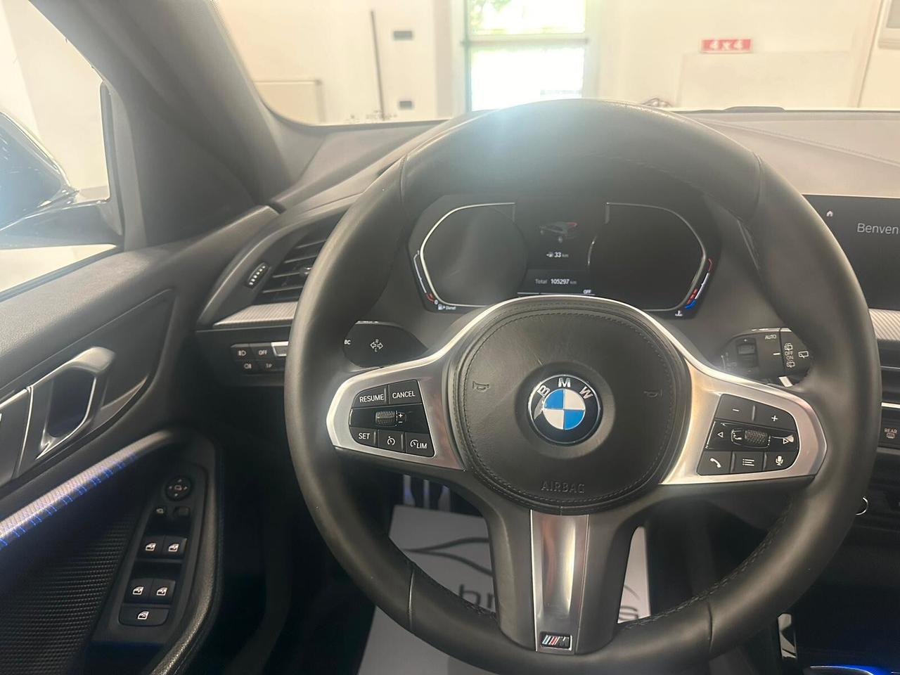 Bmw 118 118d 5p. Msport