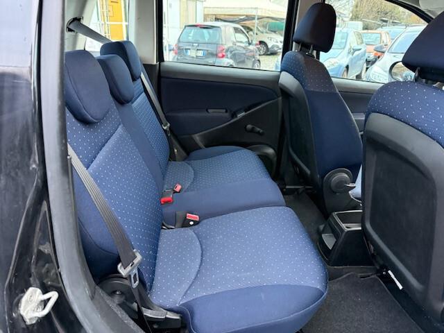 Fiat Idea 1.2 16V BlackLabel