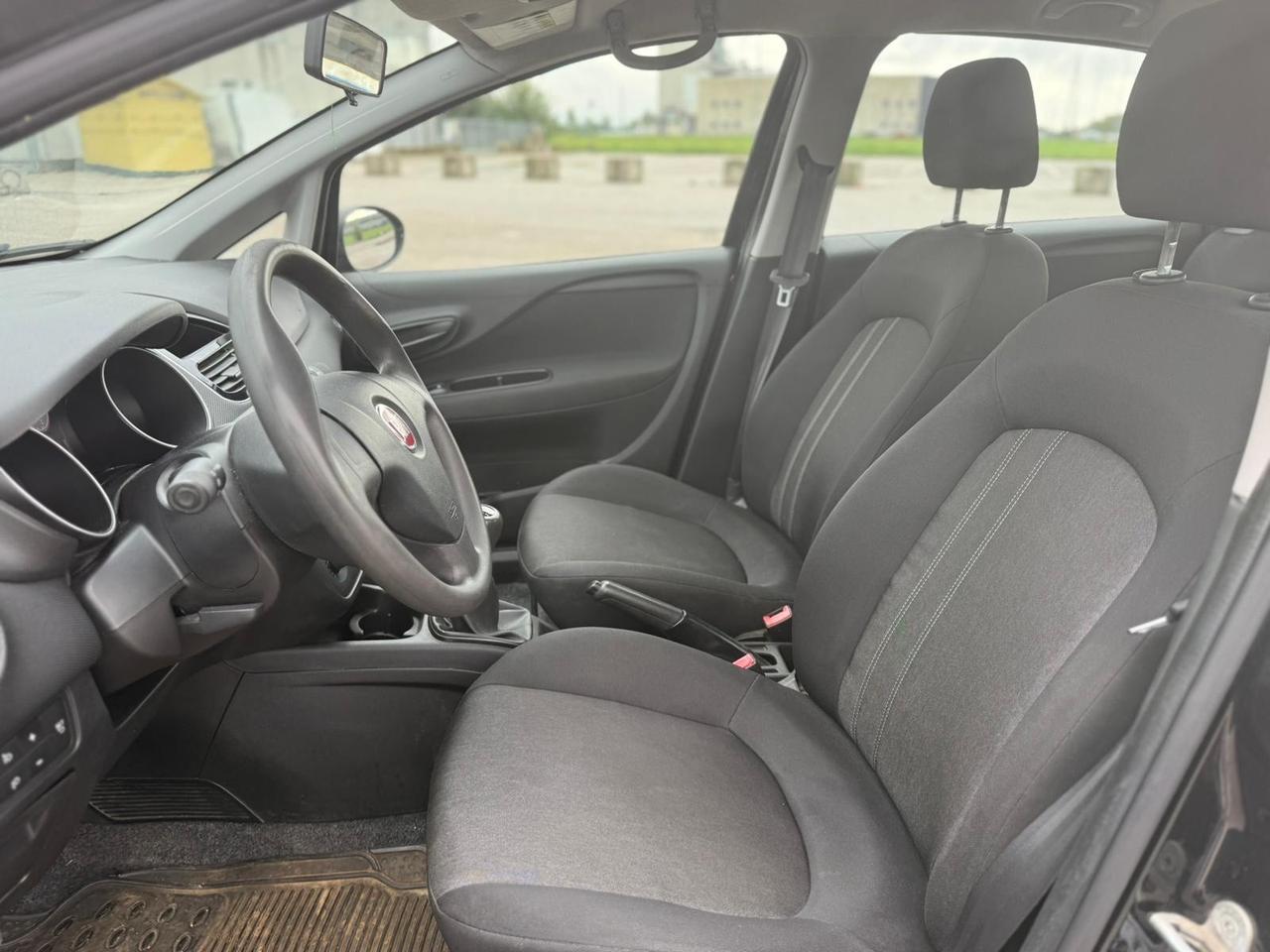 Fiat Punto 1.3 MJT II 75 CV 5 porte Street