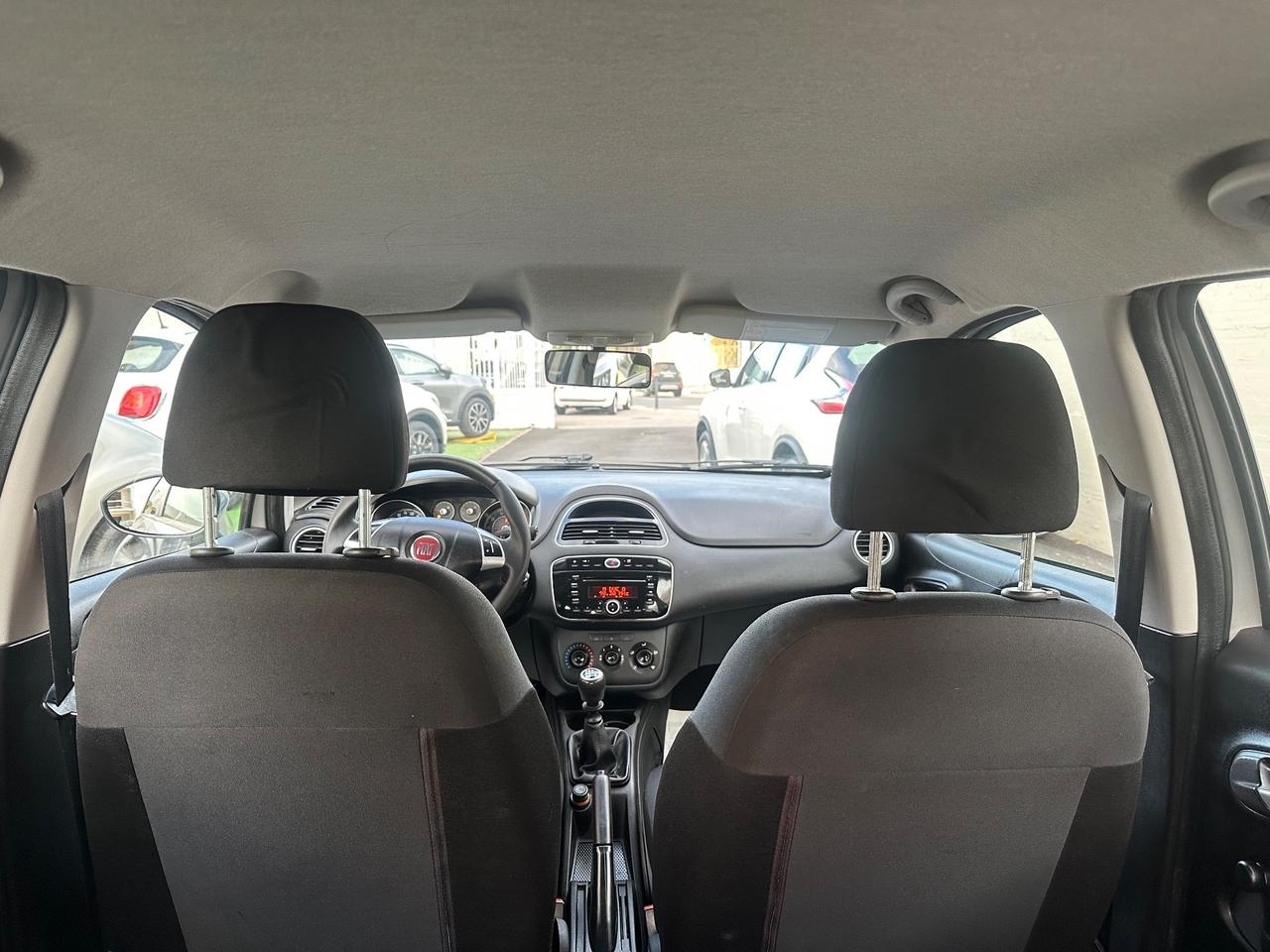 Fiat Punto 1.2benzina 5porte - 27/12/2013