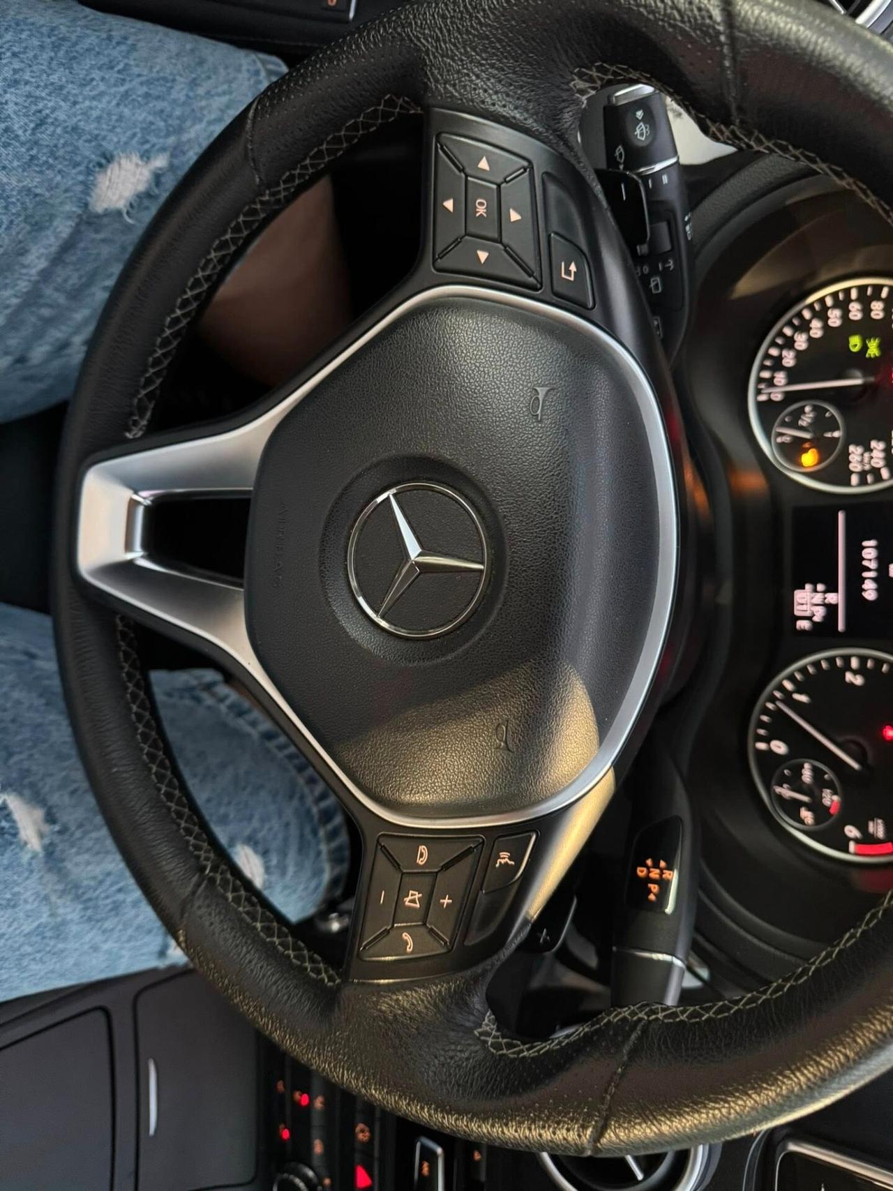 MERCEDES B180d SPORT