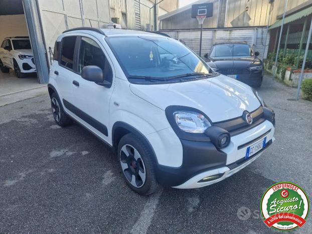 FIAT Panda Cross 1.0 FireFly S&S Hybrid