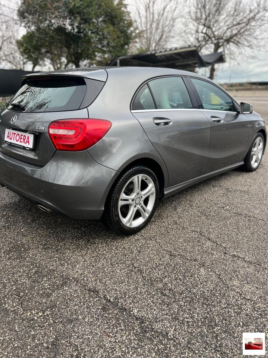 MERCEDES - Classe A - 200 CDI BlueEFFICIENCY Premium