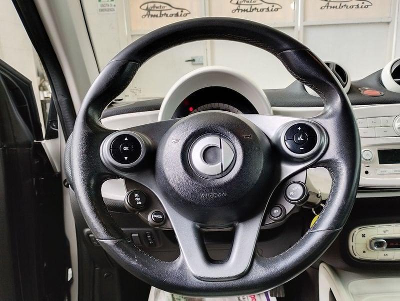 smart fortwo fortwo 70 1.0 Passion