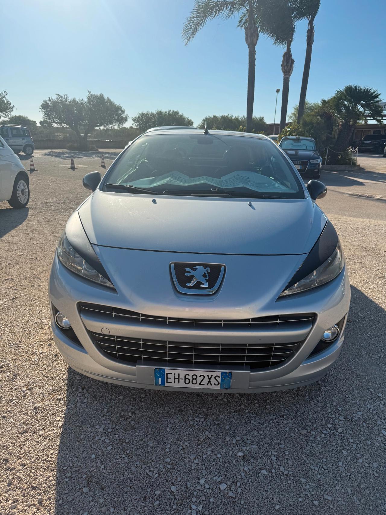 Peugeot 207 1.6 VTI 120 CV CC FELINE