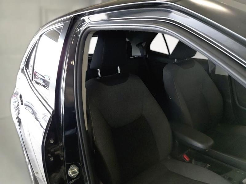 TOYOTA YARIS CROSS 1.5H HYBRID 92 CV E-CVT BUSINESS AUTO SUV