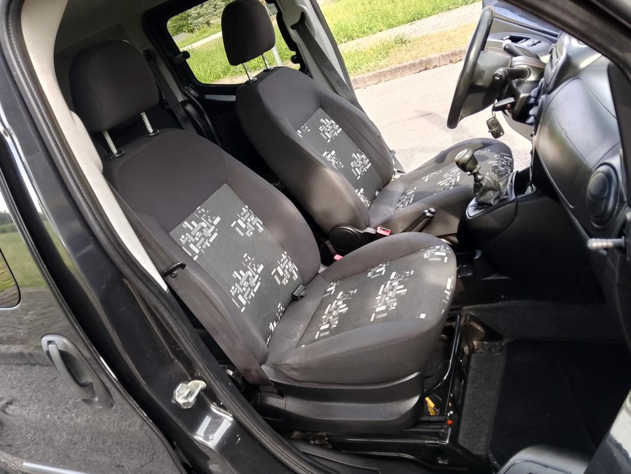 Fiat Qubo 1.4 cc metano perfetto stato tutti tagliandi certificati