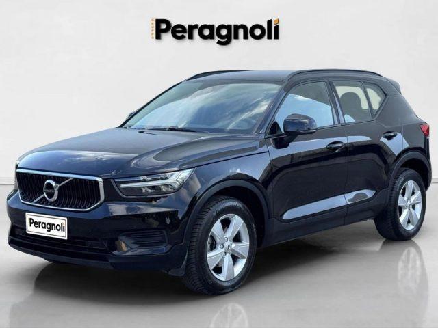 VOLVO XC40 T3 MOMENTUM AUTOMATICA