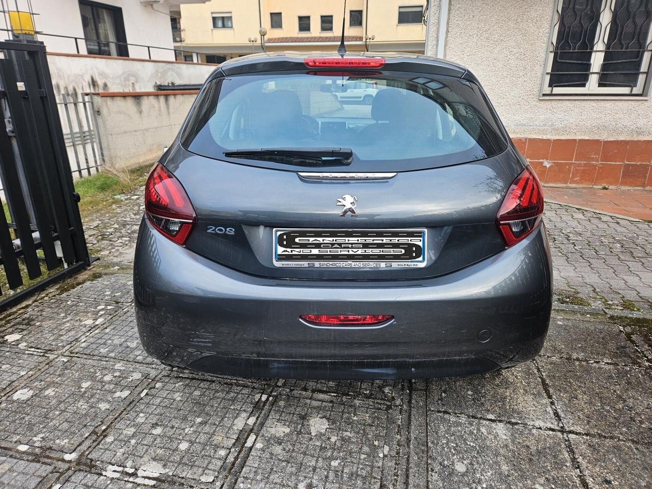 Peugeot 208 1.4 HDi 68 CV 5 porte OK NEOPATENTATI