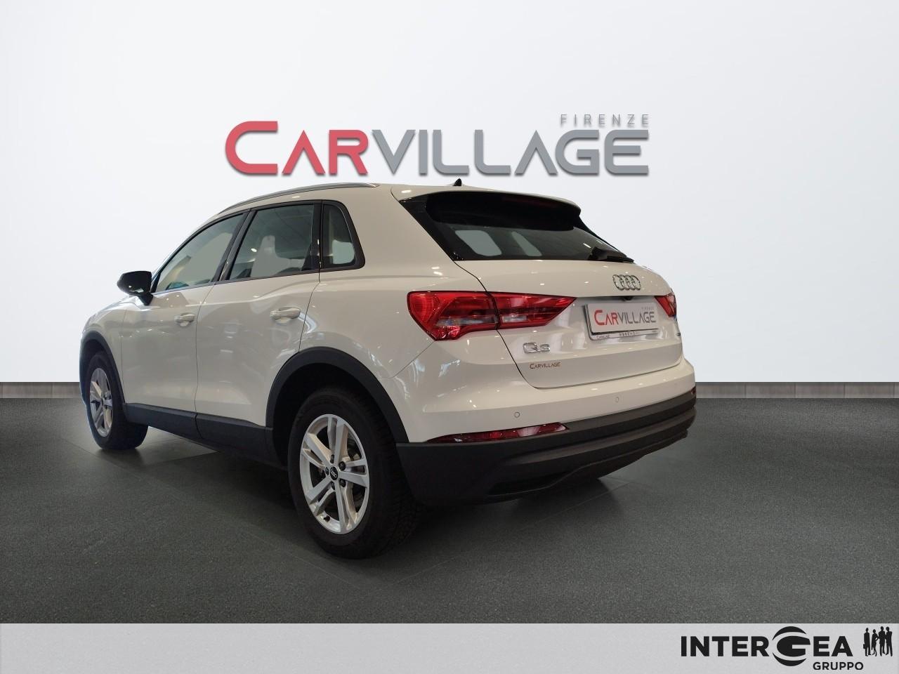 AUDI Q3 40 2.0 tdi Business quattro 200cv s-tronic