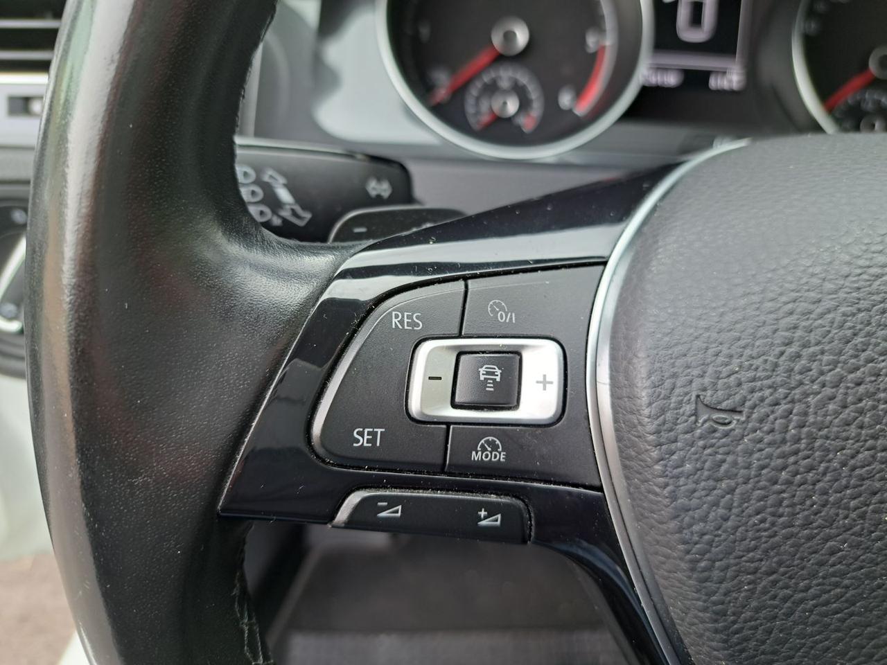 Volkswagen Golf 7.5 BlueMotion 1.6 TDI #4695