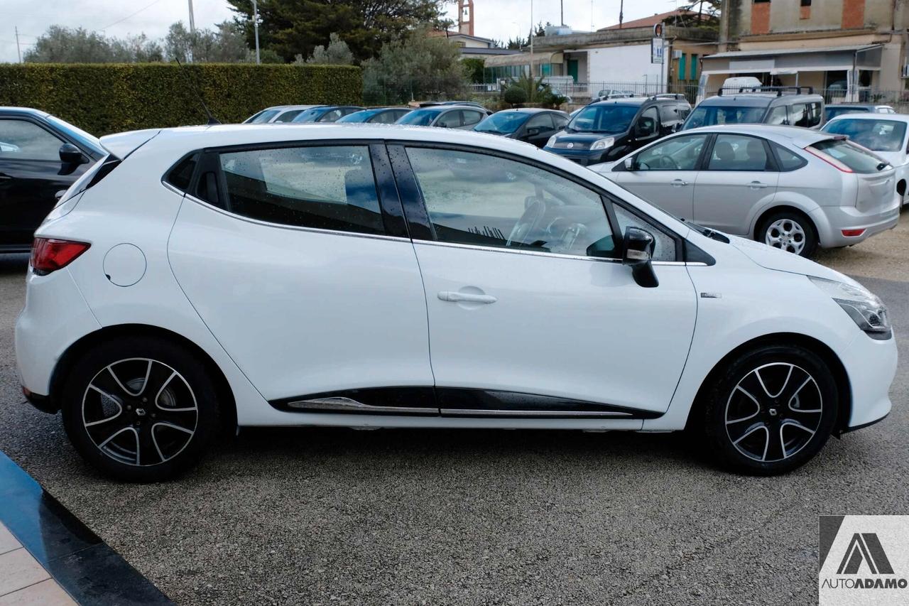 Renault Clio 75CV Energy Duel