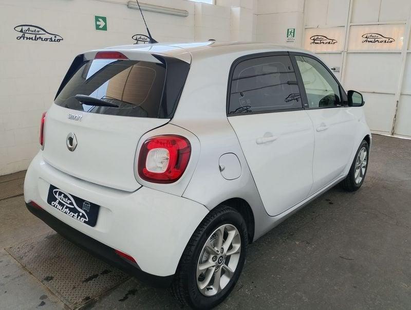 smart forfour forfour 70 1.0 twinamic Tua da 149,00 AL MESE