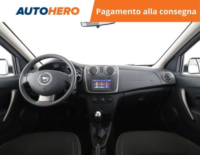 DACIA Sandero 1.2 75CV Serie Speciale Lauréate Family