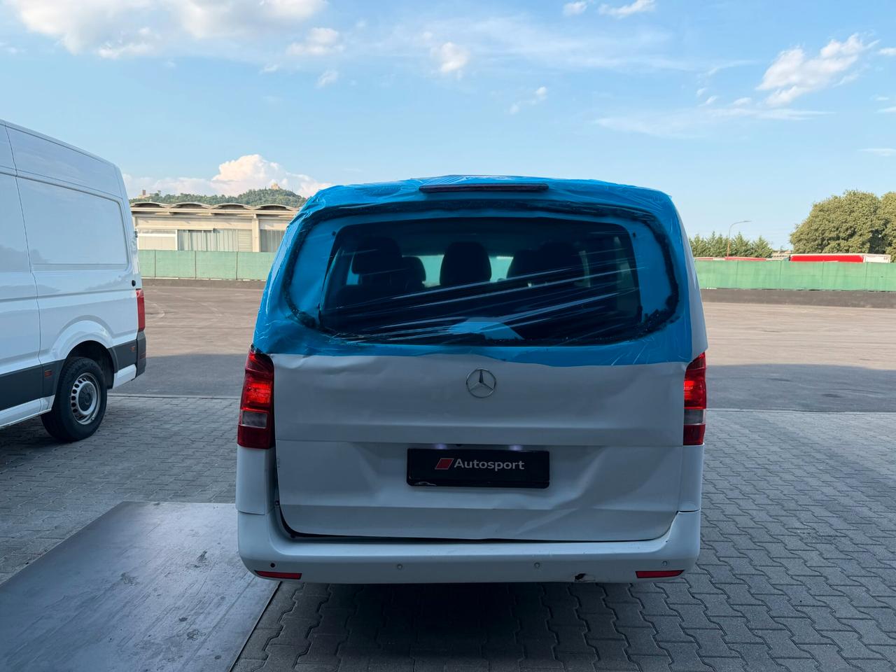 Mercedes-benz Vito 2.2 Extra-Long 9 POSTI ! INCIDENTATO START OK !