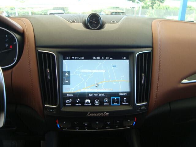 Maserati Levante 3.0Diesel 275 CV Q4 Granlusso
