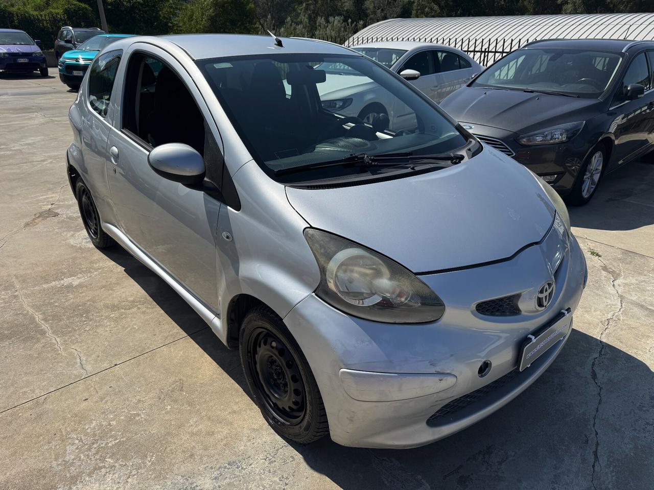 Toyota Aygo 1.0 12V VVT-i 3 porte Sol/152.000KM
