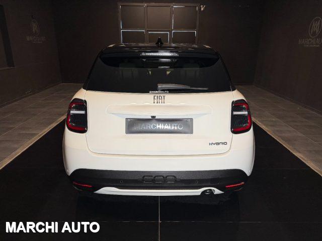 FIAT 600 Hybrid 110 CV DCT MHEV La Prima II