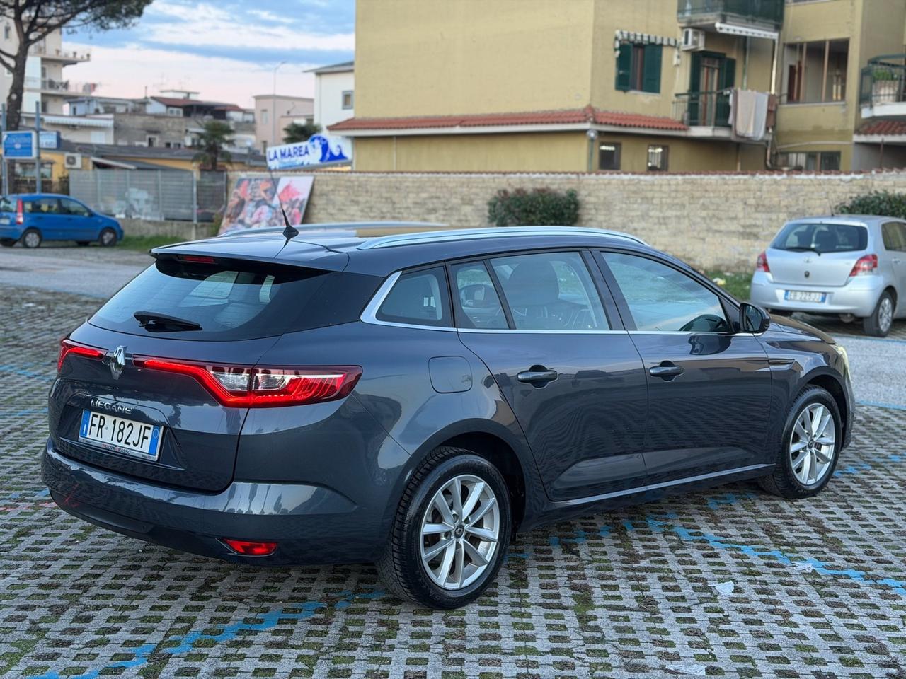 RENAULT Mégane Sporter 2018 dCi 110CV EDC Energy