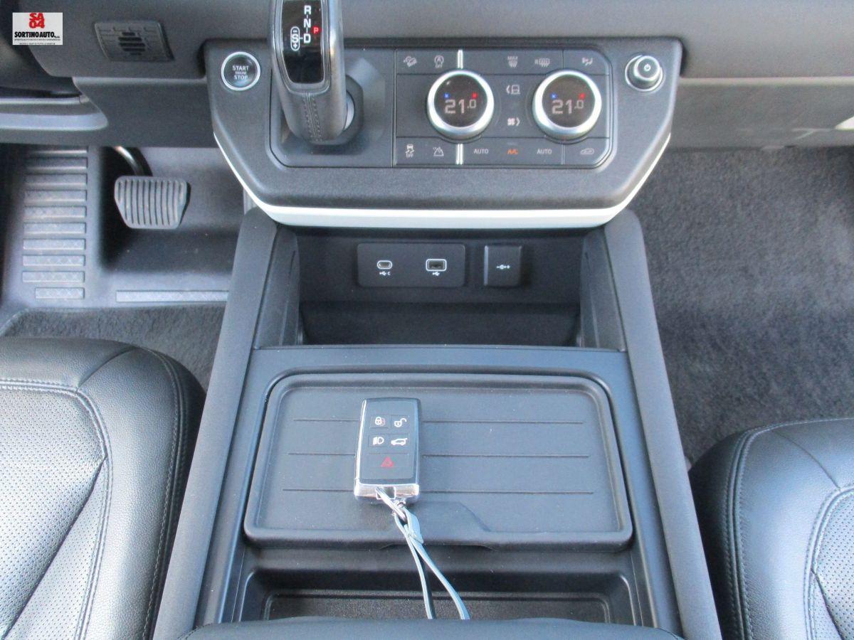 L.R.Defender 90 3.0D I6 200cv X-Dynamic SE 2021
