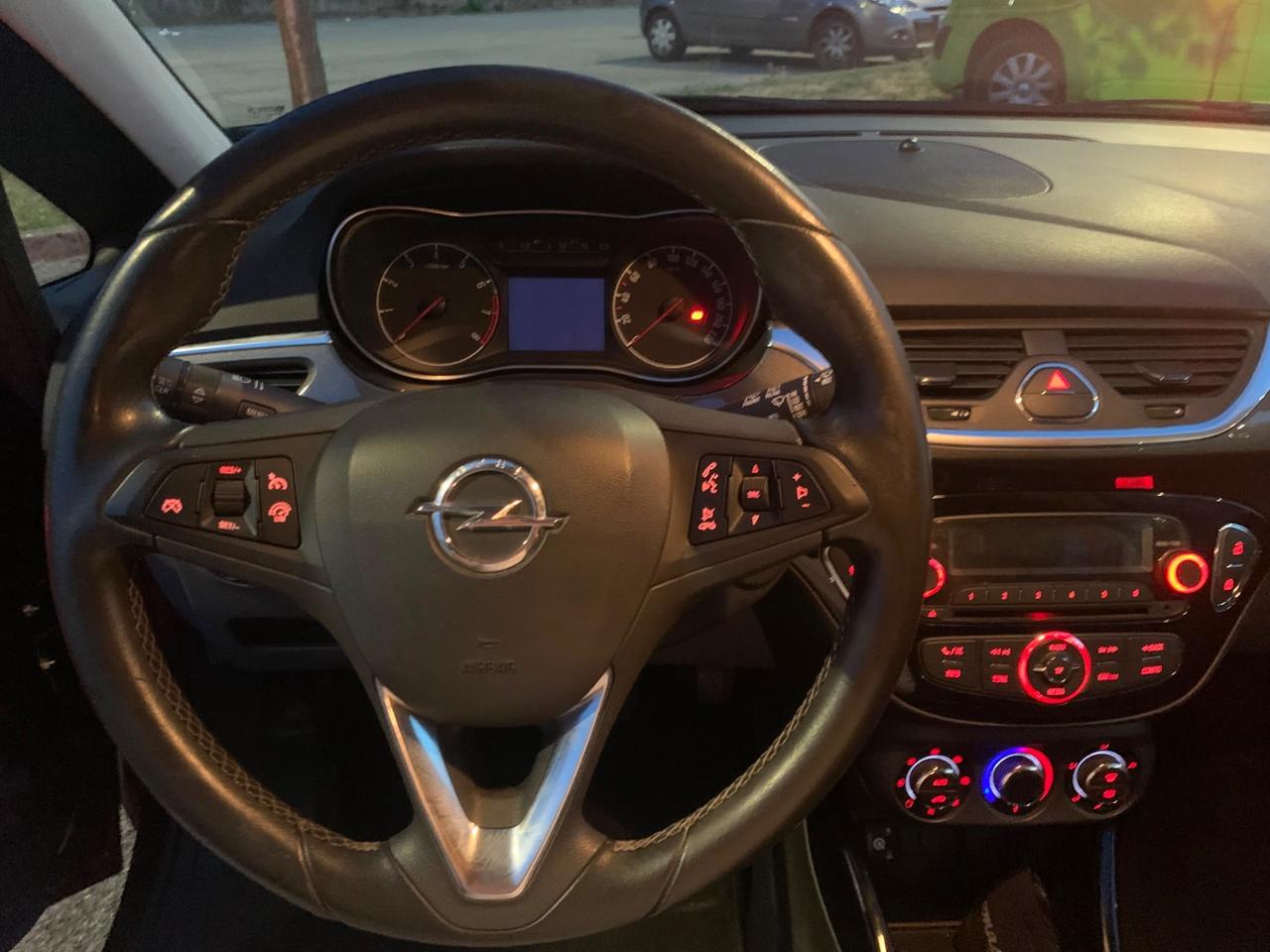 Opel Corsa 1.4 90CV GPL Tech 5 porte
