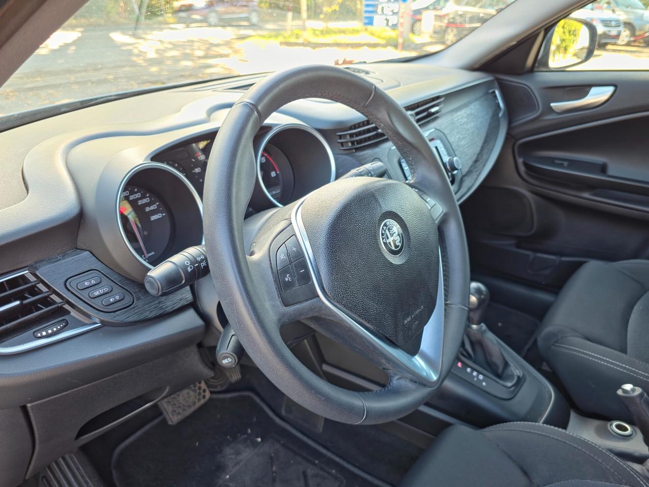 Alfa Romeo Giulietta 1.6 JTDm TCT 120 CV Super 2018-E6B Automatico NEO