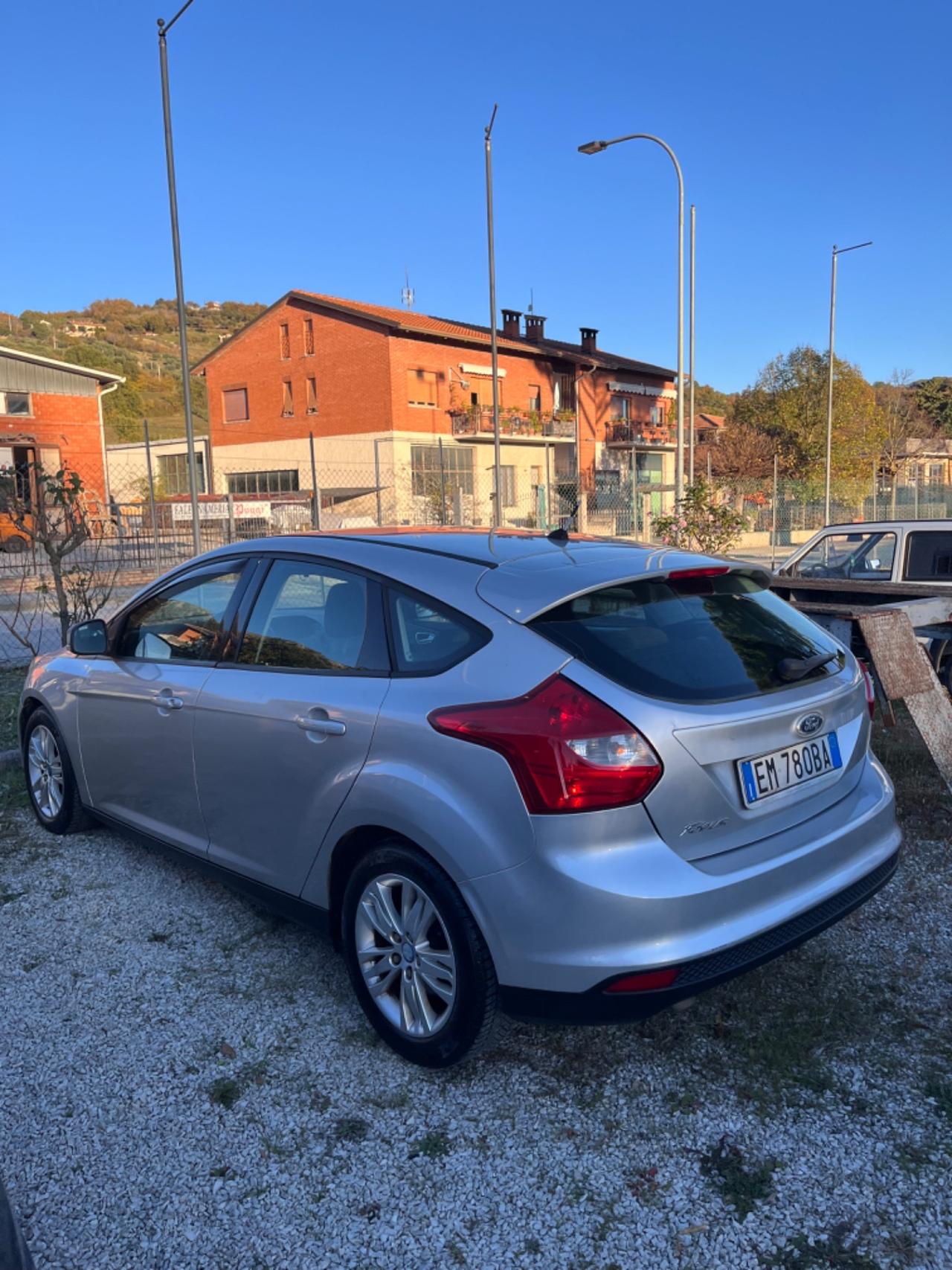 Ford Focus 1.6 TDCi 129000 km SI NEOPATENTATI