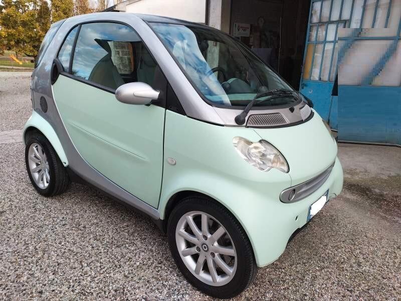 Smart ForTwo 700 coupé passion (45 kW)