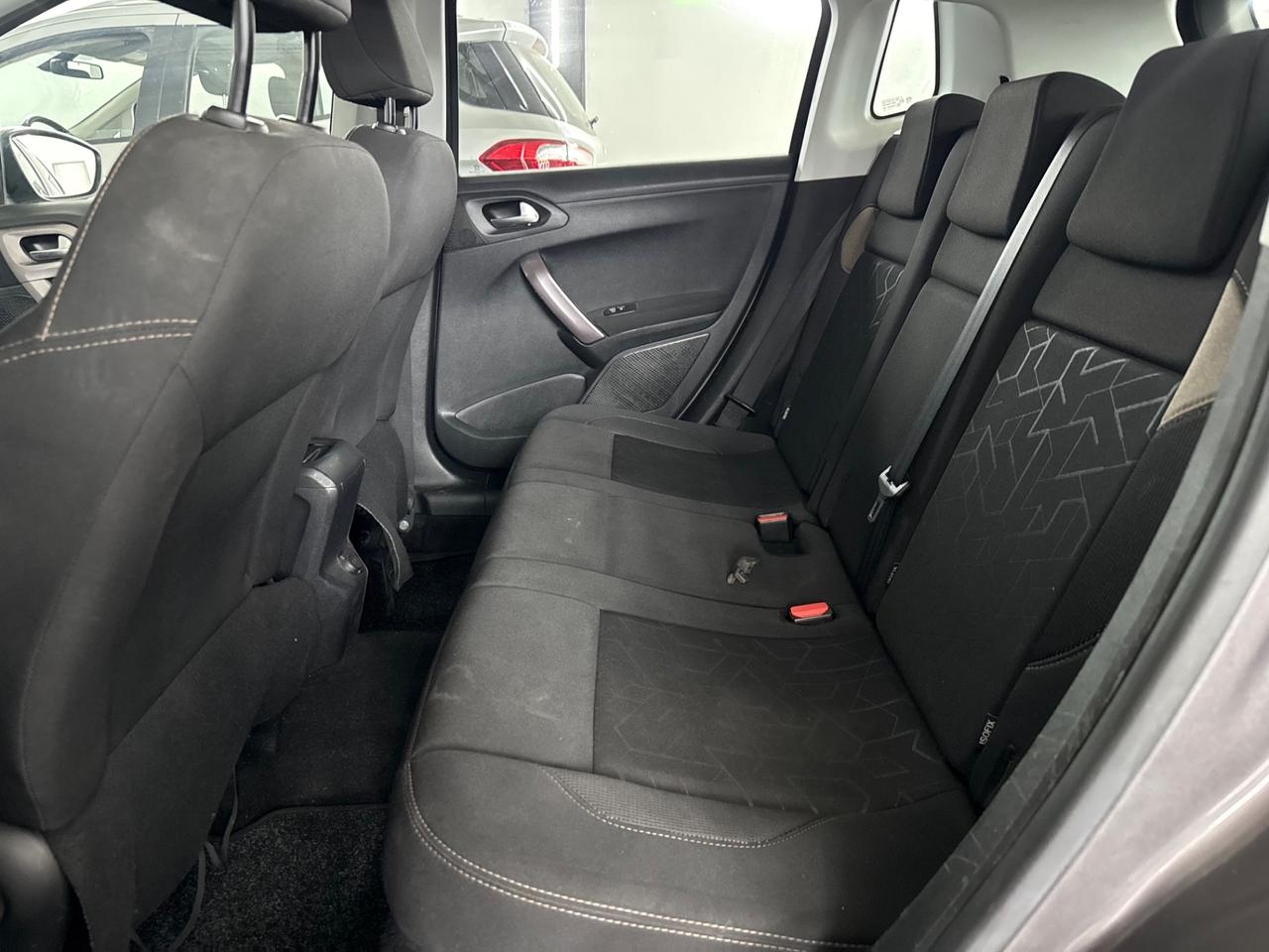 Peugeot 2008 PureTech 82 Active