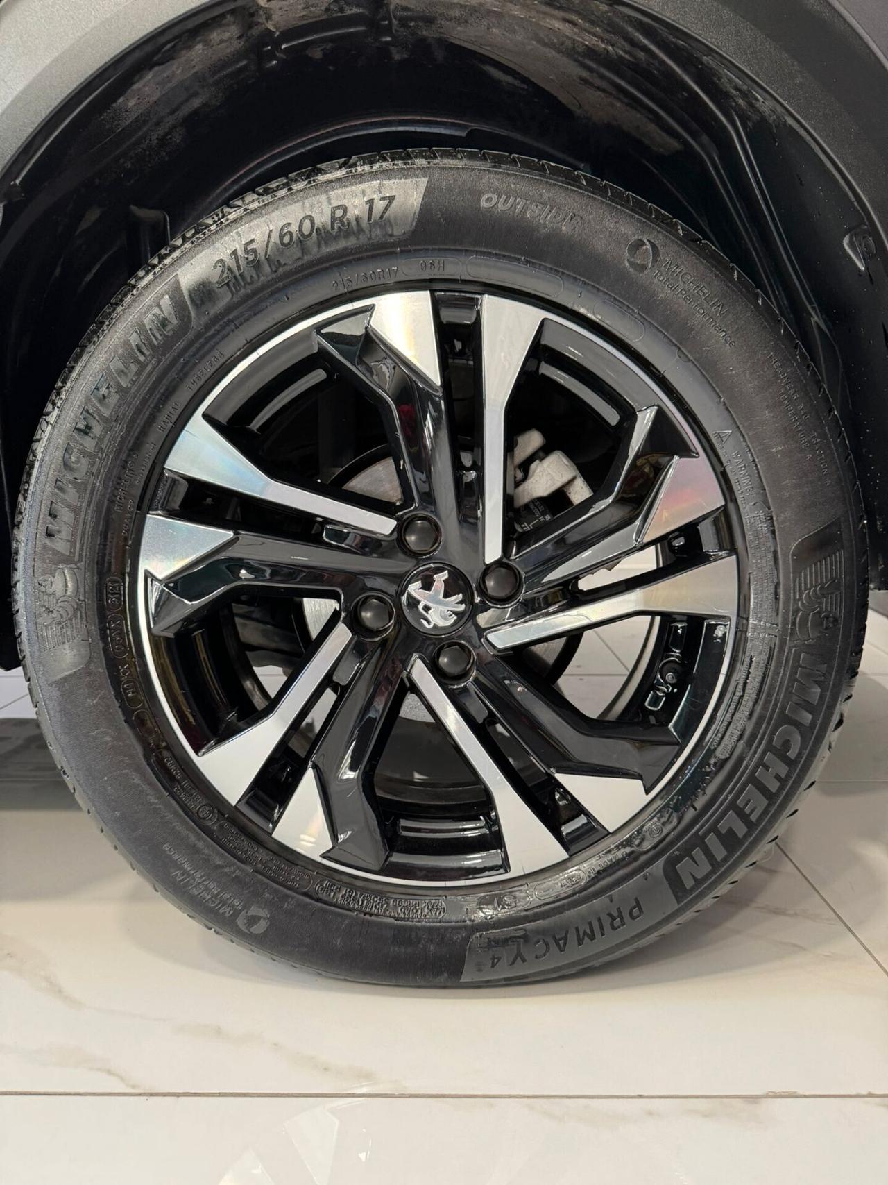 Peugeot 2008 BlueHDi 130 S&S EAT8 GT Pack